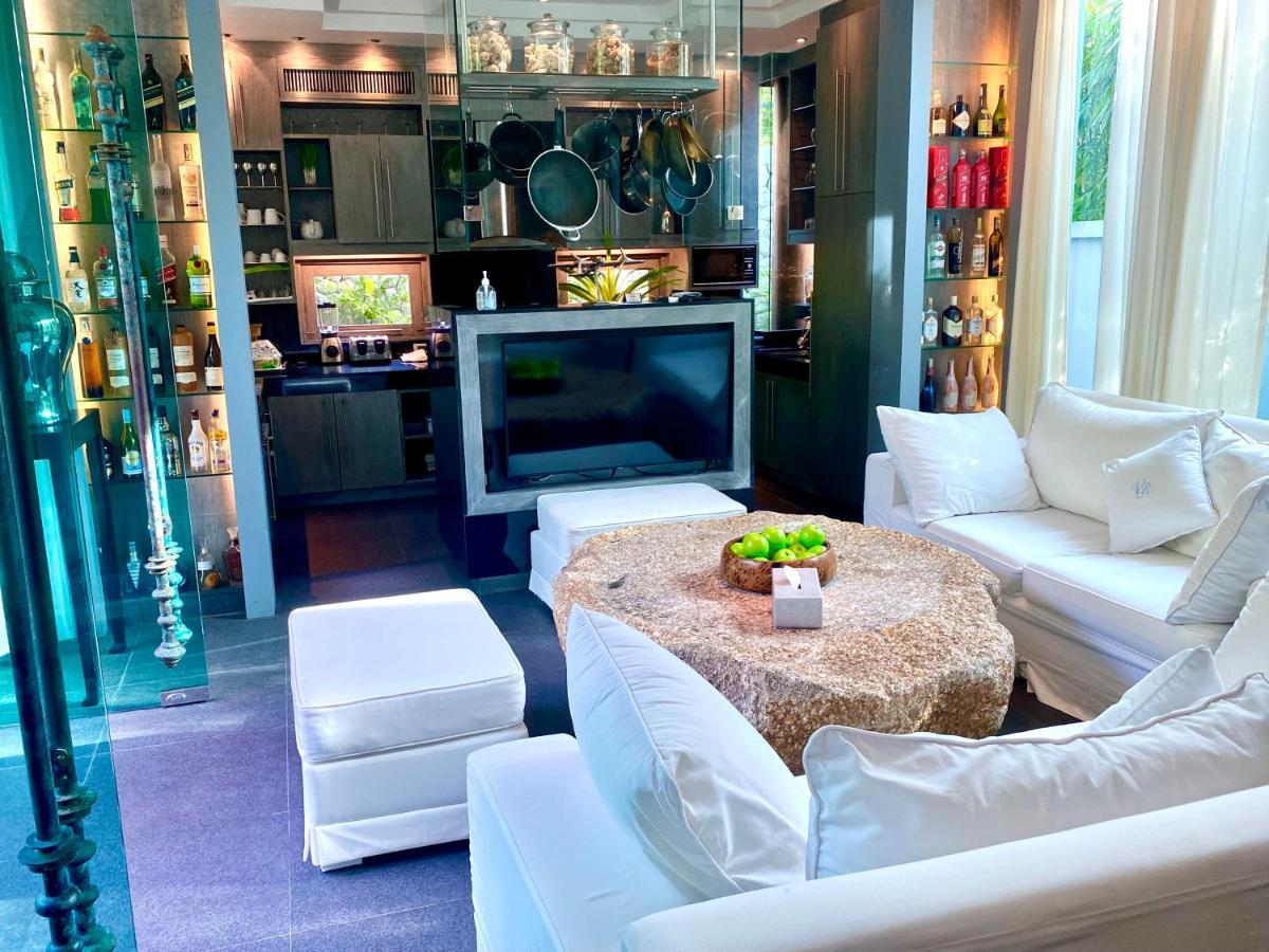 Villa On The Rocks, 4 Bedrooms, Phuket Pantai Surin Luaran gambar