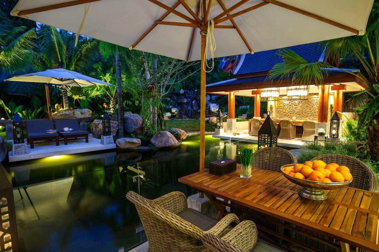 Villa On The Rocks, 4 Bedrooms, Phuket Pantai Surin Luaran gambar